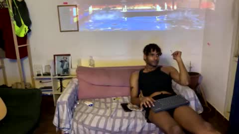 Snapshot of gerson229 chatting on 01-09-26, 01:41 gerson229 online show from 01-09-26, 01:41