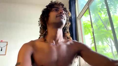 Snapshot of gerson229 chatting on 02-21-26, 11:33 gerson229 online show from 02-21-26, 11:33