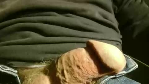 Snapshot of gettingstiff chatting on 11-12-25, 04:40 gettingstiff online show from 11-12-25, 04:40