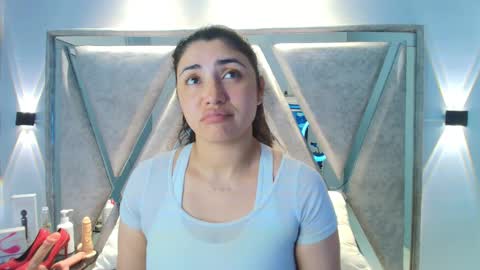 Snapshot of ghanimastrom chatting on 10-06-25, 09:01 Danna Astrom online show from 10-06-25, 09:01