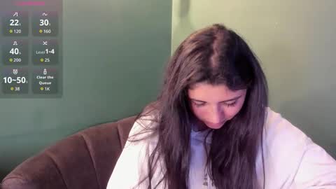 Snapshot of ghanimastrom chatting on 10-24-25, 04:53 Danna Astrom online show from 10-24-25, 04:53
