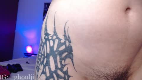 Snapshot of ghoulji chatting on 12-13-25, 10:26 Annie Im going to be offline from 29nov to 3dec online show from 12-13-25, 10:26