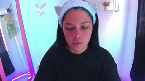 giaaaa   online show from 03-16-26, 06:34