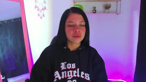 giaaaa   online show from 04-07-26, 12:11