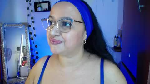 Snapshot of gia_nahomi chatting on 08-04-26, 04:42 nahomi online show from 08-04-26, 04:42