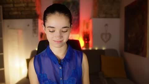 Gia Paige18 online show from 02-01-25, 06:08