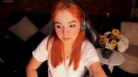 Snapshot of giabrook chatting on 11-09-25, 06:33 Gia online show from 11-09-25, 06:33