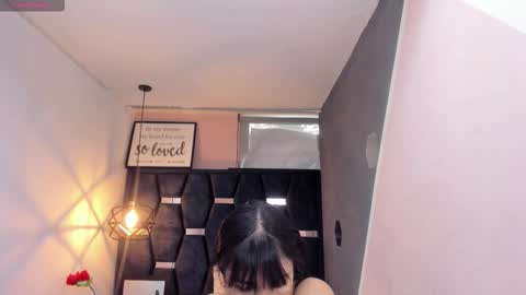 G I A  FOX online show from 10-30-25, 01:23