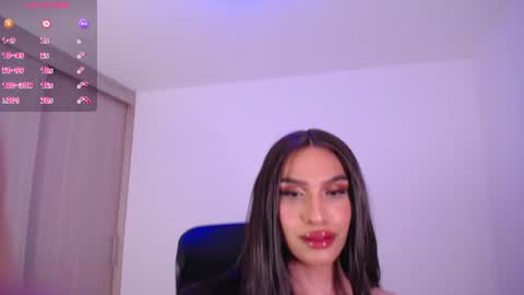 Snapshot of giamint chatting on 07-02-26, 03:23 Gia Mint online show from 07-02-26, 03:23