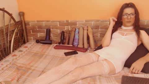 Gianina online show from 01-18-25, 11:33