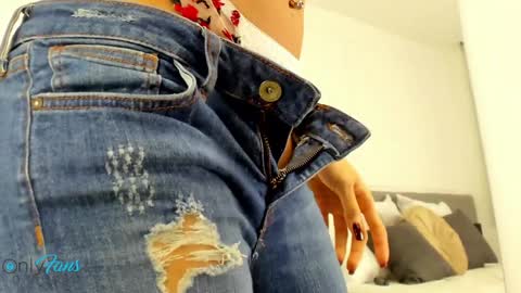 giannanoir online show from 12-30-24, 11:38