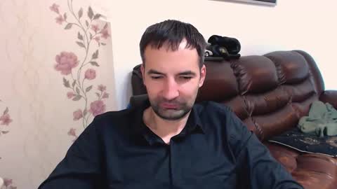 Snapshot of gianni_lion chatting on 11-06-25, 09:32 Gianni online show from 11-06-25, 09:32