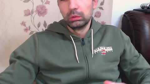 Snapshot of gianni_lion chatting on 02-11-26, 10:42 Gianni online show from 02-11-26, 10:42