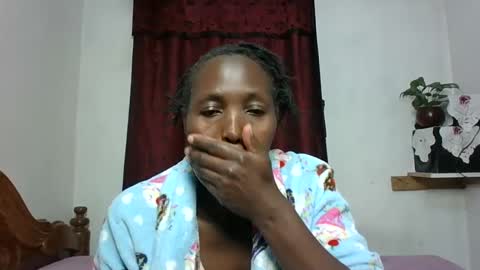 Snapshot of gift2030 chatting on 10-07-25, 04:20 gift2030 online show from 10-07-25, 04:20