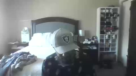 Snapshot of gifted_blacksnake chatting on 10-18-25, 02:18 Gifted online show from 10-18-25, 02:18