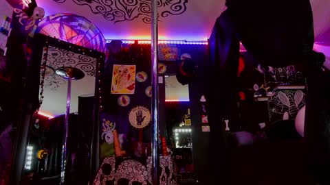 Snapshot of gigglemethis22 chatting on 12-03-24, 12:35 Giggles online show from 12-03-24, 12:35