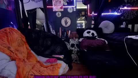 Snapshot of gigglemethis22 chatting on 02-18-25, 09:20 Giggles online show from 02-18-25, 09:20