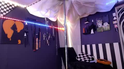 Snapshot of gigglemethis22 chatting on 11-09-25, 06:06 Giggles online show from 11-09-25, 06:06