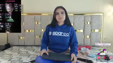 Snapshot of gigi_brigthon chatting on 01-08-26, 11:12 Gigi. online show from 01-08-26, 11:12