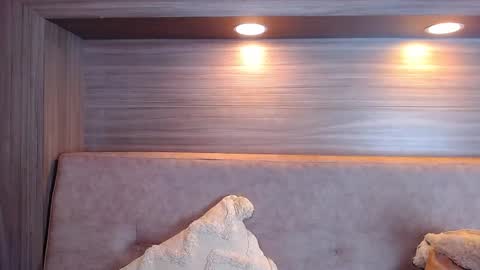 gigi wilden online show from 09-10-25, 02:06