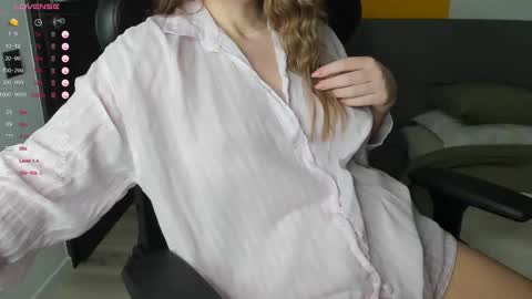 gigihadd online show from 03-11-25, 12:06