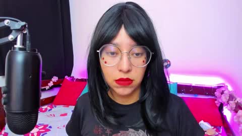 Snapshot of gigimooon chatting on 09-18-25, 02:57 gigimooon online show from 09-18-25, 02:57