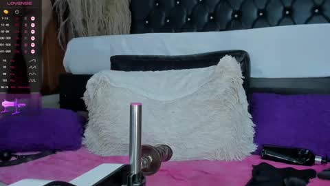 pamela online show from 12-29-24, 05:31