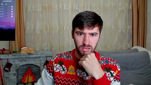 Snapshot of gilbertogonzales chatting on 12-15-24, 07:13 gilbertogonzales online show from 12-15-24, 07:13