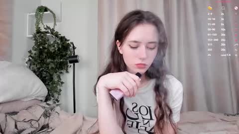 Snapshot of gina_vicious chatting on 02-28-25, 12:32 Gina online show from 02-28-25, 12:32