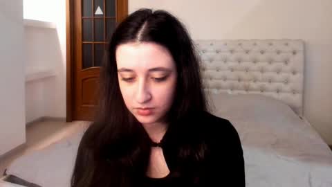 Kate online show from 02-08-25, 10:29