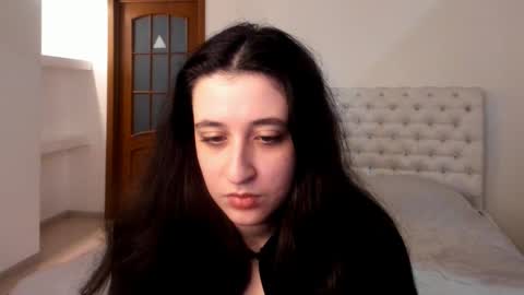 Kate online show from 02-08-25, 01:33