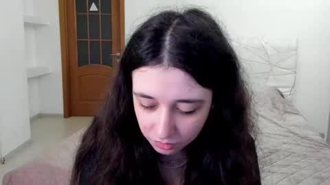 Snapshot of ginablum chatting on 12-23-25, 09:07 Kate online show from 12-23-25, 09:07