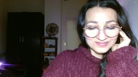 GinaONeon online show from 02-04-25, 10:34