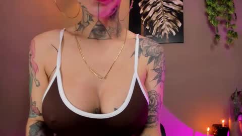 Snapshot of ginebraafxx_ chatting on 02-02-26, 04:38 Ginebra online show from 02-02-26, 04:38