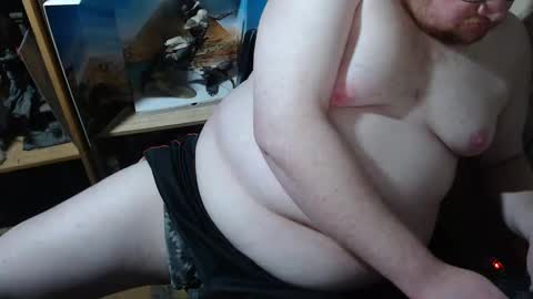 Snapshot of ginga872 chatting on 02-08-25, 01:11 ginga872 online show from 02-08-25, 01:11