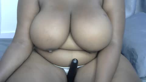 ginger_babes1 online show from 10-17-25, 07:22