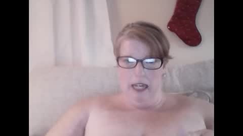 gingerbabe2500 online show from 12-13-25, 10:37
