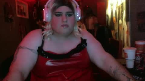 Snapshot of ginny_dominatrix chatting on 10-06-25, 02:42 ginny ray online show from 10-06-25, 02:42