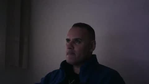 Snapshot of gioshadow chatting on 01-18-25, 11:54 gioshadow online show from 01-18-25, 11:54