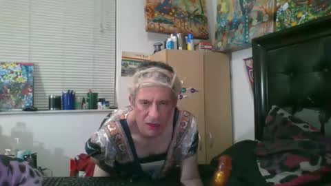 Snapshot of giovanni131971 chatting on 12-15-25, 10:47 giovanni131971 online show from 12-15-25, 10:47