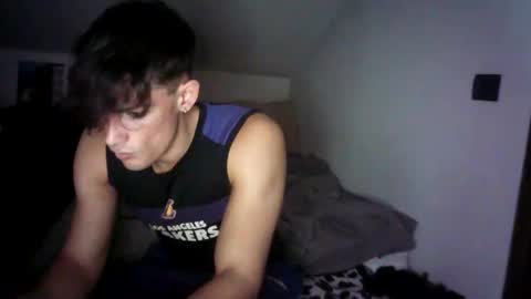 giovyyx online show from 02-17-25, 05:21