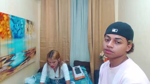 Snapshot of girl_destroy chatting on 10-03-25, 06:27 adara y feelipe very hot sexy couple online show from 10-03-25, 06:27