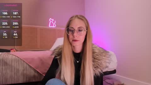 Nikki online show from 02-27-25, 04:10