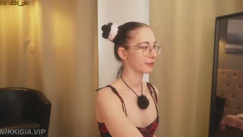 Nikki online show from 02-01-26, 01:42