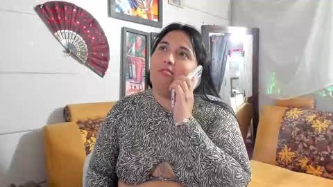 Snapshot of girl_luna_ chatting on 10-02-25, 07:10 girl_luna_ online show from 10-02-25, 07:10