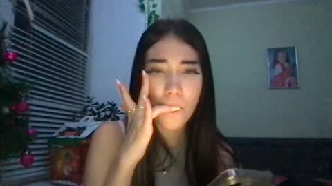 girl_sue online show from 12-14-24, 10:07