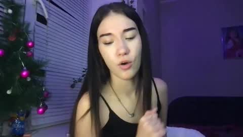 girl_sue online show from 12-25-24, 08:50