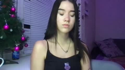 girl_sue online show from 12-29-24, 01:34