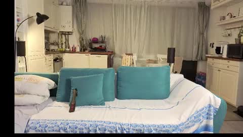 Girlfriend online show from 11-21-25, 04:27