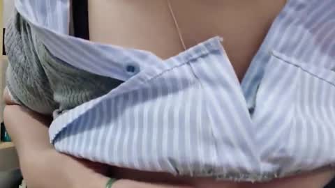 girlhanoi online show from 09-20-25, 02:34